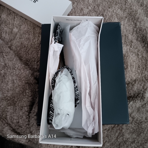 🦓 Zebra Print Flat Sandals - Picture 4 of 7